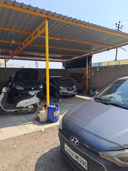 Nisan Motor Garage