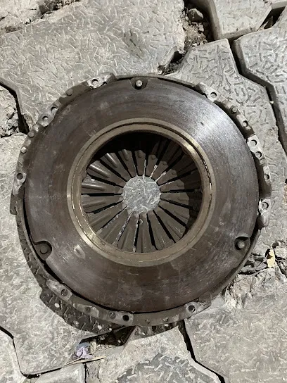 wheels 4 service [Multi-Brand Car Workshop] auto repair denting & painting in Udaipur