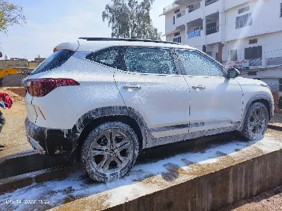 A to Z car washing and repairing centre