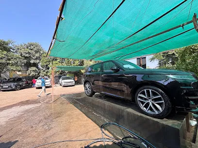 Auto shine car wash & oil change