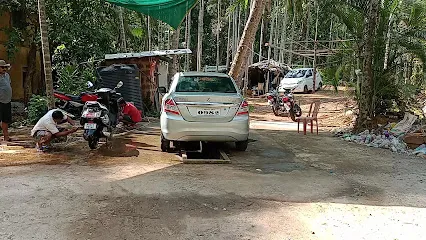Bandekar's Auto Point Washing Center