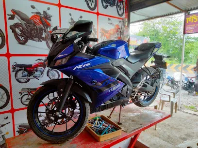 Bharat Auto service and spray painting and Batteries