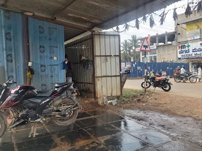 Car and bike washing center