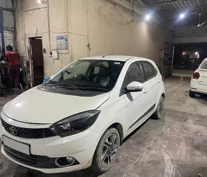 Car Detailing & Insurance Hub In Bhopal