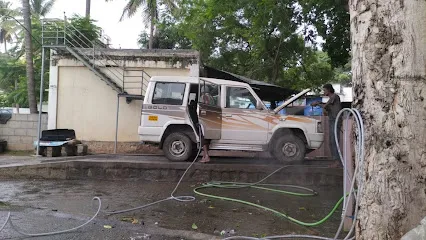 Friends Service Station