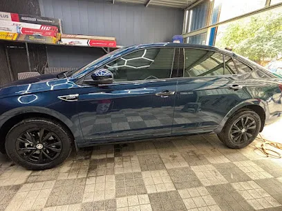 GoMechanic - Car Detailing Station, New Delhi