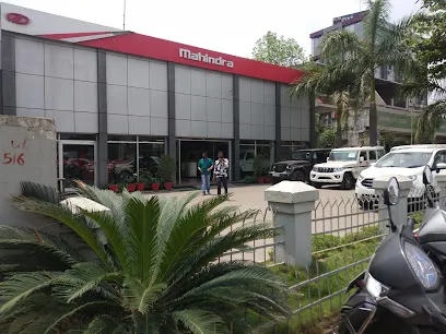 Mahindra Auto Centre, Raigarh