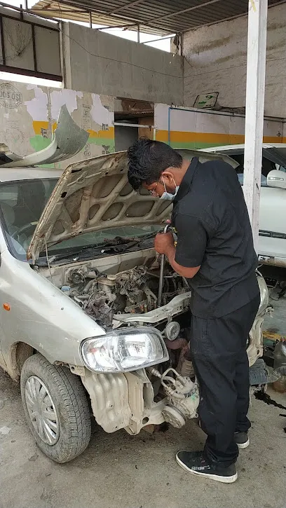 Mahindra First Choice Services - 4 Wheeler - PVR Car Service Center