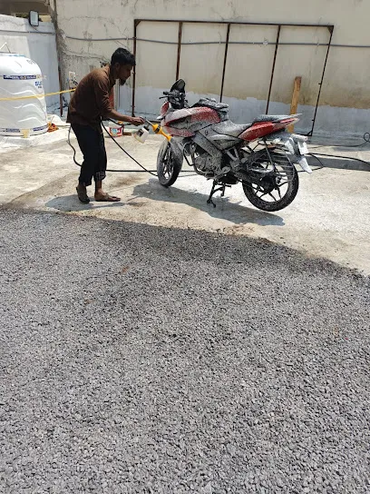 MS MADINA CAR FOAM WASH