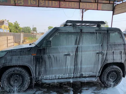 ROYAL CAR WASHING HUB