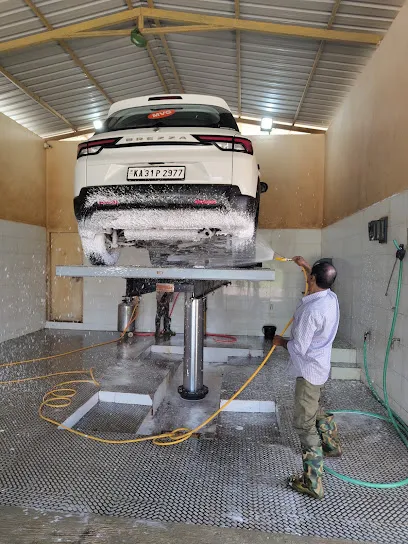 Sandeep Hydraulic ramp foam water service centre(Car &Bike)