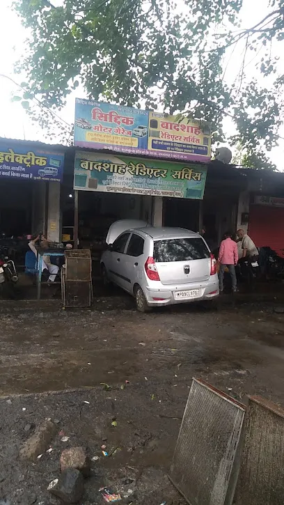 सादिक मोटर गेरेज