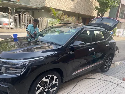 Shine N Clean Doorstep Car Wash