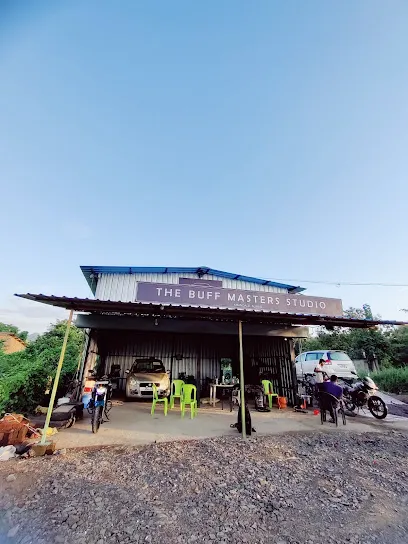THE BUFF MASTERS STUDIO