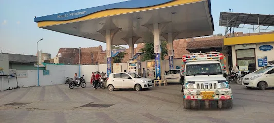 Bharat Petroleum, Petrol Pump -Chamanlal Mohinder Pratap