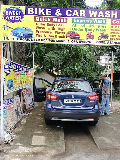BIKE AND CAR WASH STUDIO