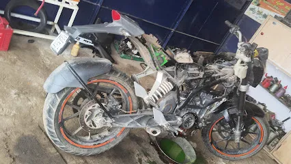 Bike mechanic.POPULAR.SCOOTER.WORKS.SHOP.