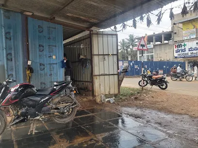 Car and bike washing center