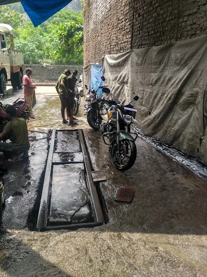 car and bike washing center