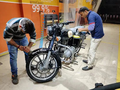 Car Care Model Town Delhi