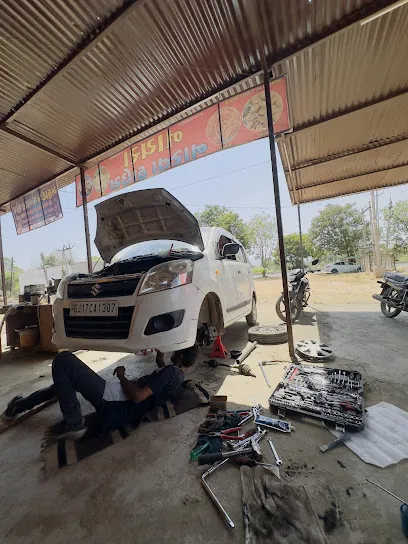 Chamunda car woshing @ repair