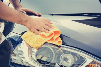 Clean4Wheels.com l Daily Doorstep Car Cleaning Services l Car Washing l Car Detailing