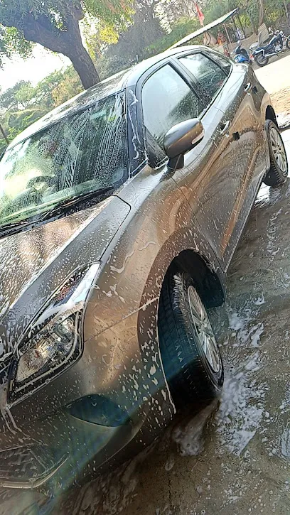 DAILY CAR WASH