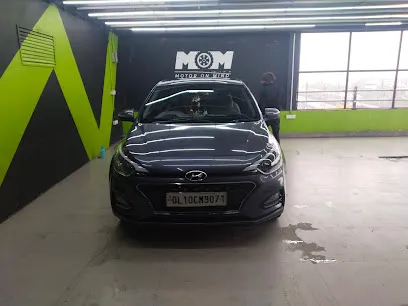 Detailing Bull Ambience Mall Gurgaon