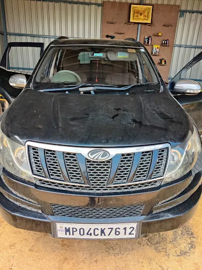 Detailing expert