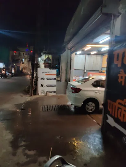 Gaadi365