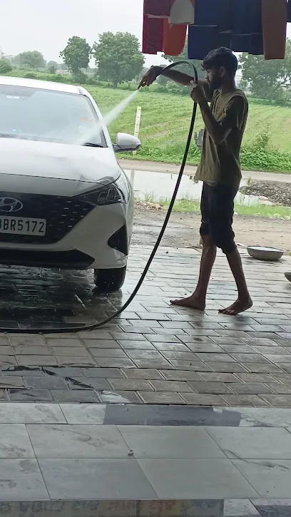 Hari Om Car Wash & Tyre Service,Auto Service