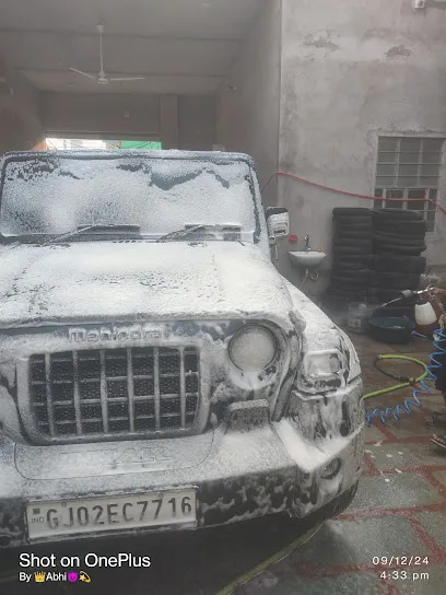 JANTA GARAGE