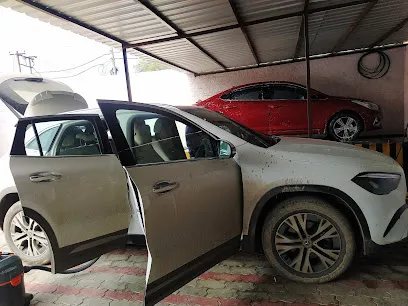 Little Shine Car care center