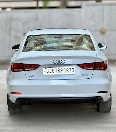Morena car
