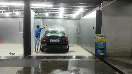 Motospa @Phoenix Palladium