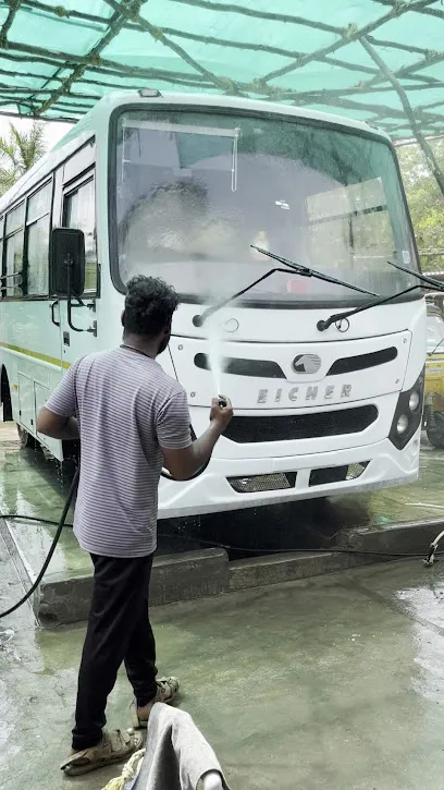NS SQUARE CAR & BIKE WATER WASH