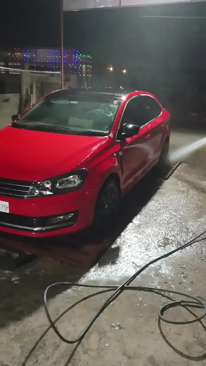 Race auto work and detailing