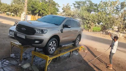 Shree Mogal Krupa motors (Car wash)& Tractors Gerej