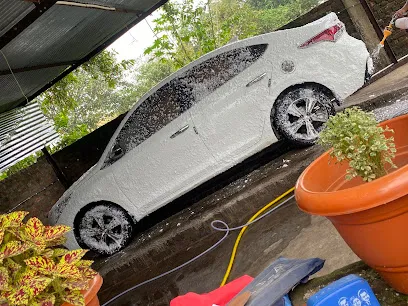 Splash car washing center
