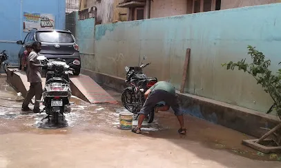 Sri Surya Lakshmi Foam Wash