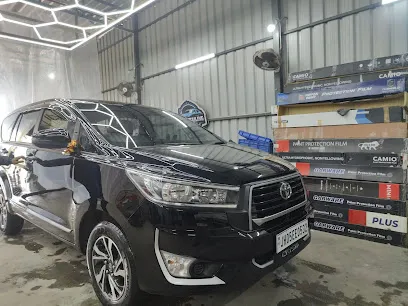 THE DETAILING GARAGE JSR