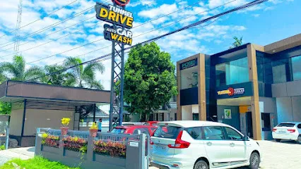 Tunnel Drive 2 Minutes Auto Car Wash | ടണൽ ഡ്രൈവ്