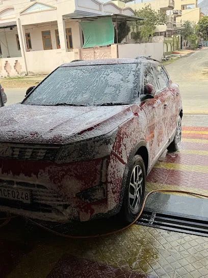 Vibe and shine car wash