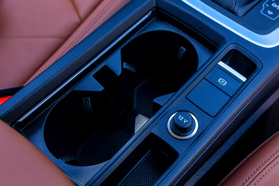Audi Q3 Cup Holders (Front)