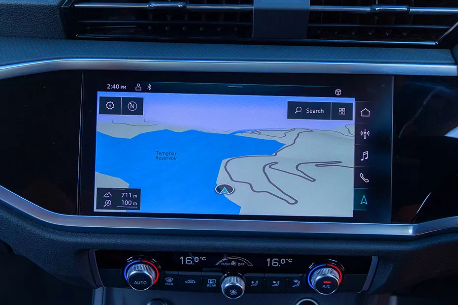 Audi Q3 Interior Image