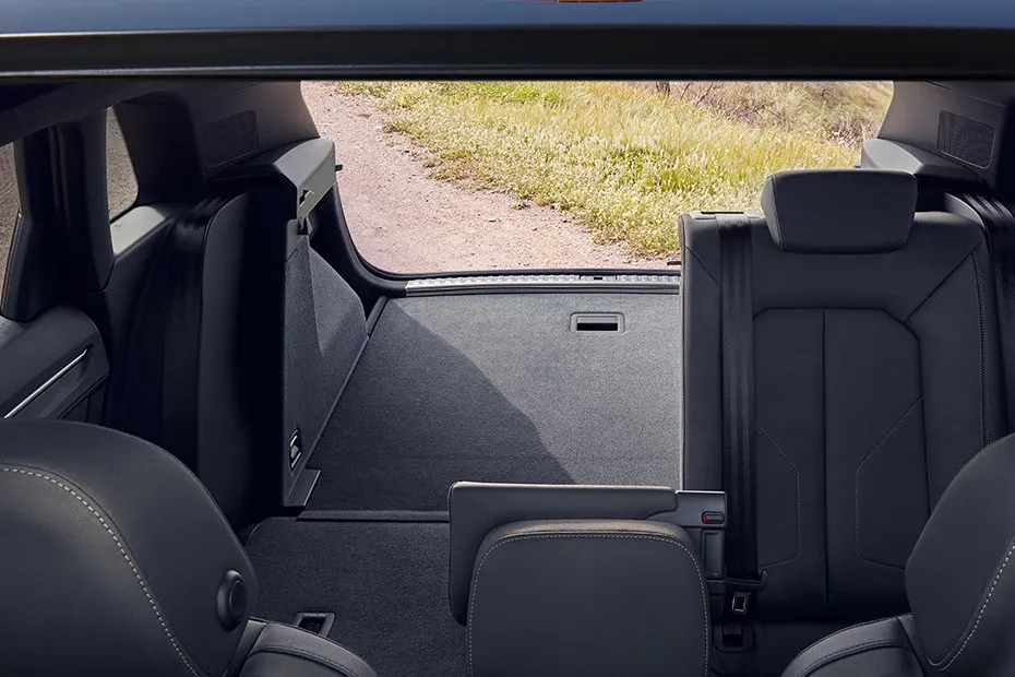 Audi Q3 Seats (Turned Over)
