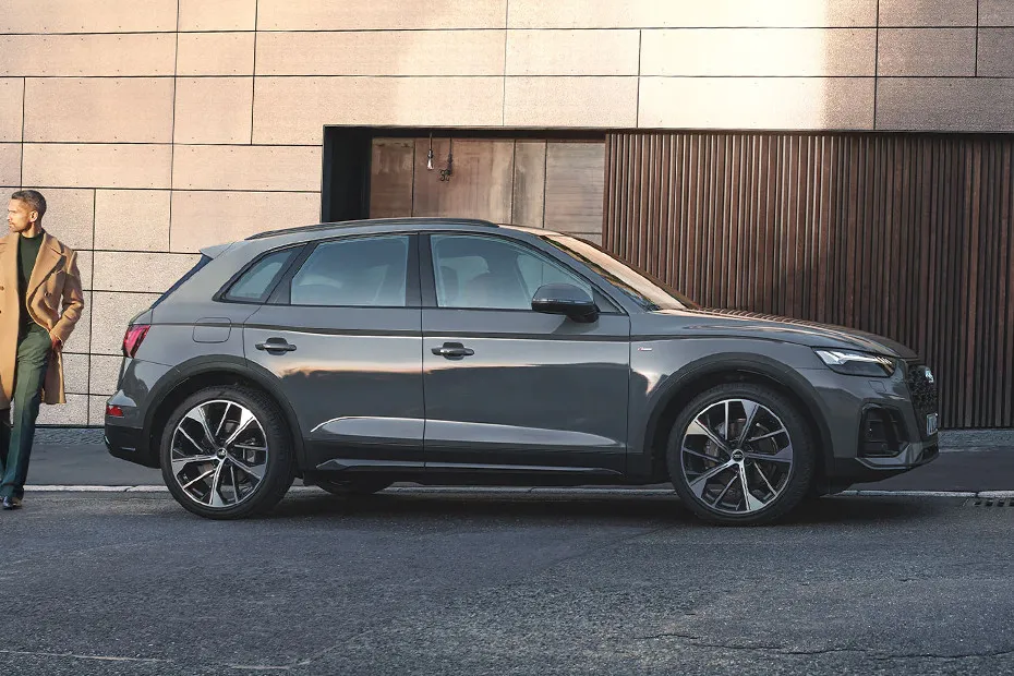 Audi Q5 Exterior Image