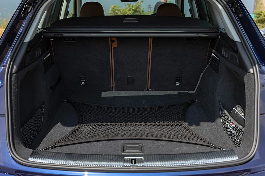 Audi Q5 Seats (Turned Over)