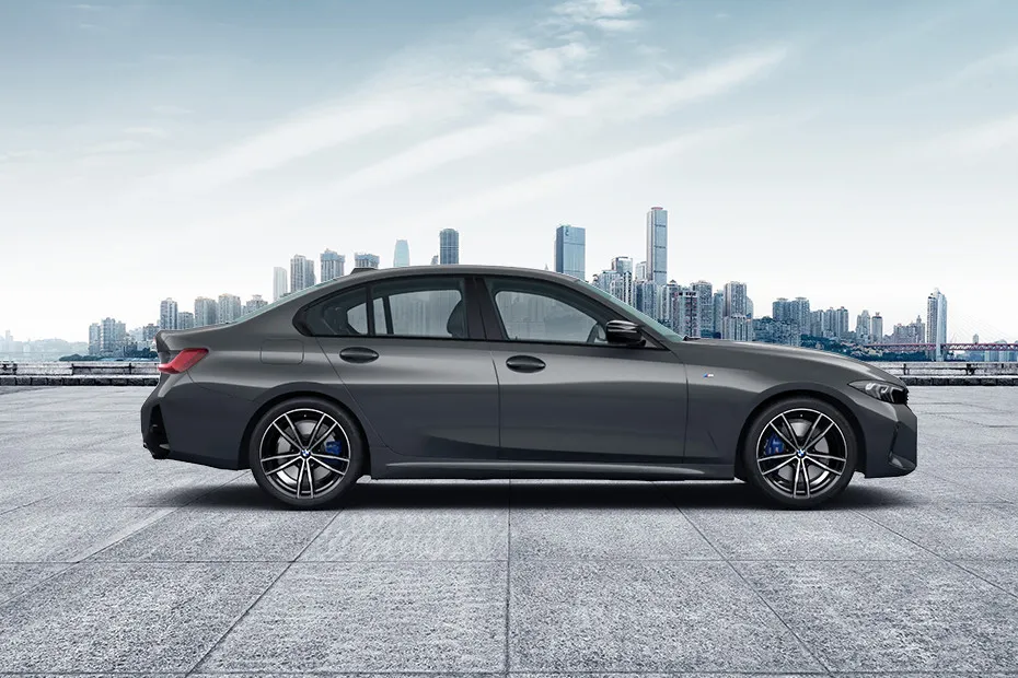 BMW 3 Series Exterior Image