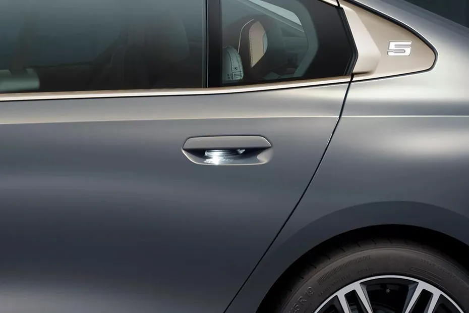 BMW 5 Series Door Handle